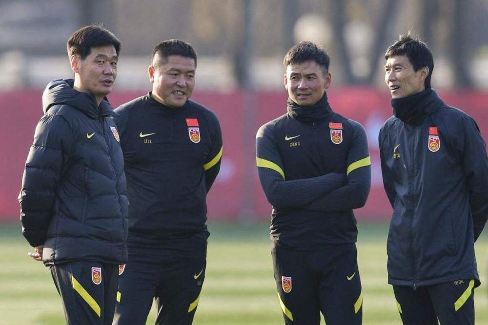 亚洲伊人久久久